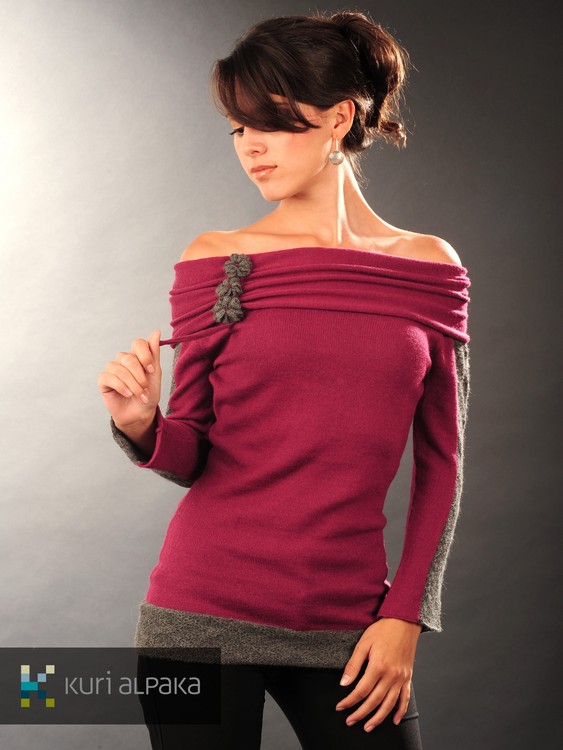 Woman's Sweater - Click Image to Close